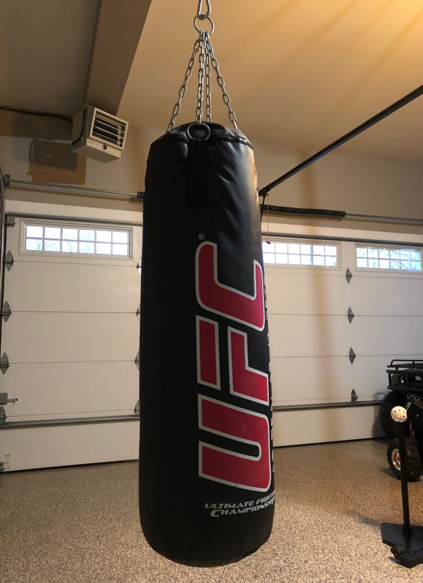 Ufc Heavy Bag Martial Arts With Gloves For In Staatsburg Ny Offerup