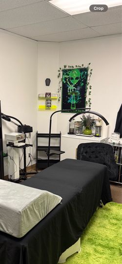 Facial machine