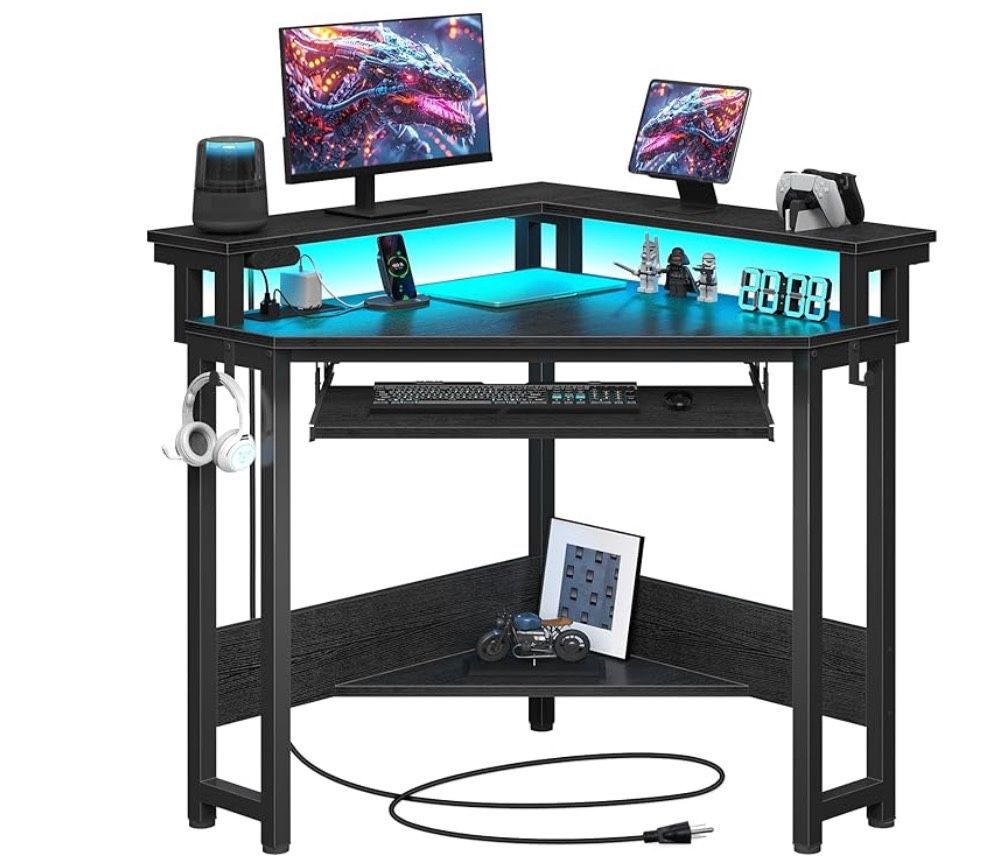 Corner Desk (black, new)