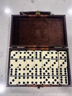 Vintage Domino Portable Case