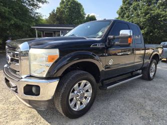 Ford F-250 Lariat SuperCab Cab Pickup truck