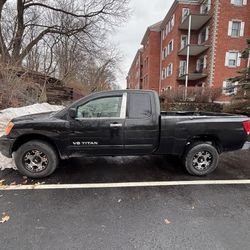2010 Nissan Titan King Cab AWD