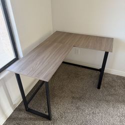 Corner Desk
