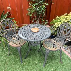 Metal Table and Chairs