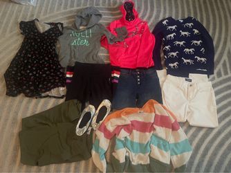 Teen clothes girl (pending)