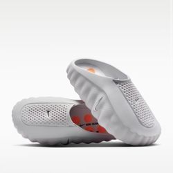 Nike Mind Slides