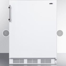 Summit Appliance 5.1 cu. ft. Mini Refrigerator with Freezer in White