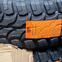 4x 33x1250-20 mud tires $740 cash no bargain price firm