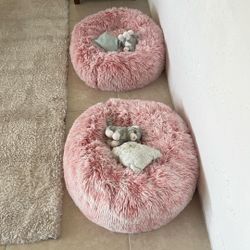 2 Pet Beds Fit For 2 Gorgeous Girls / Pink