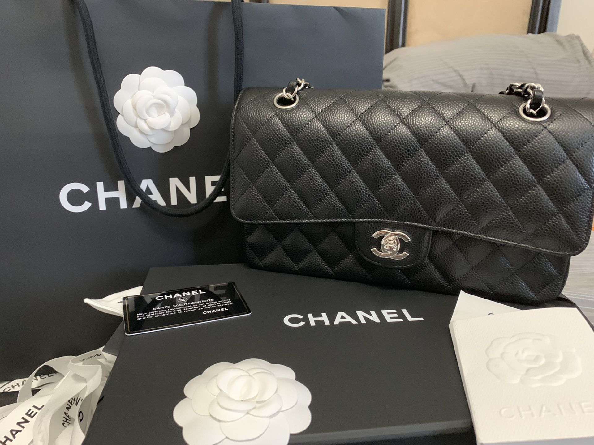 💯 % Authentic CHANEL bag