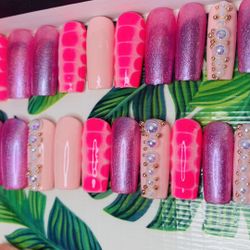 xPRESS ON NAILS‼️
