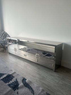 Credenza