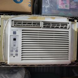 Frigidaire Window Air conditioner 