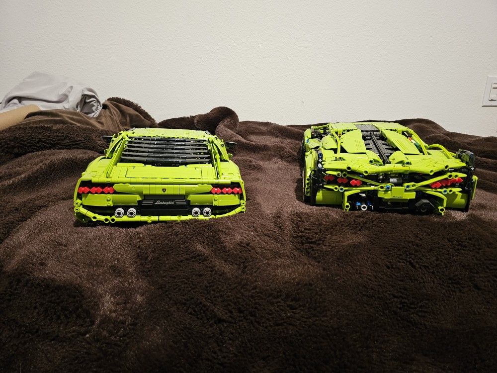 Fake Lego Technic Lamborgini Sian