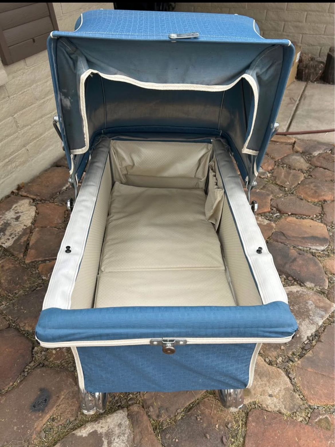 Genuine 1968 Stoll-O-Chair stroller