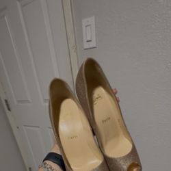 Rose Gold, Red Bottoms