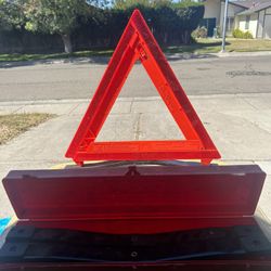 Dot Emergency Warning Triangles 