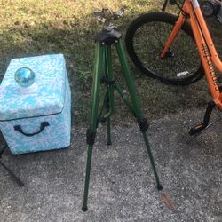 Pro Sprinkler, Adjustable From 2 To 4 1/2 Foot Tall.