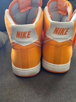 NIKE men’s 8.5