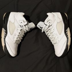 Jordan 5 Reverse Metallic   