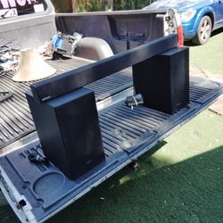 SAMSUNG WIRELESS SOUNDBAR AND MORE 