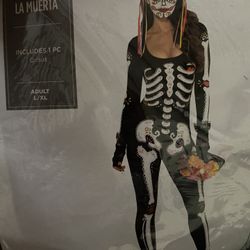 La Muerta Costume