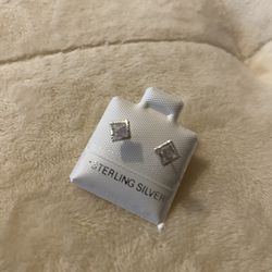 silver diamond  earrings