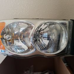 02-05 Dodge Ram headlights.