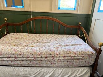 XL twin Daybed trundle