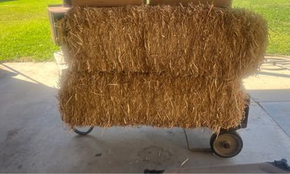 Bale of straw
