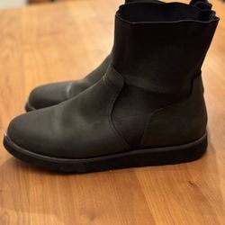 Chelsea Work Boot Full Grain Leather Black Elastic Size 10