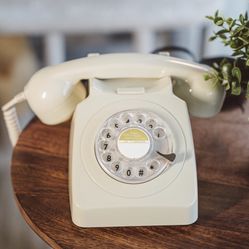 RENT AUDIO GUESTBOOK