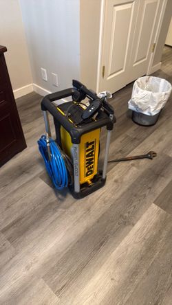 Dewalt pressure washer