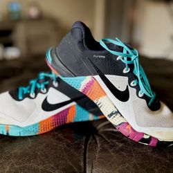 Women’s Running Shoes