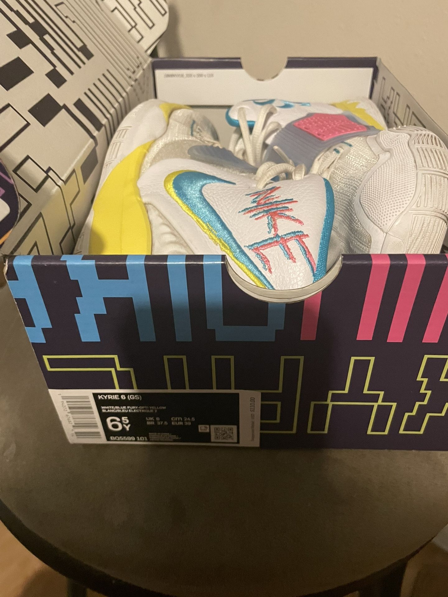 Kyrie 6 (GS)