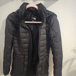 The North Face 600 Pro Goose Down Belted Jacket

