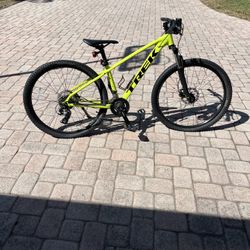 Trek Marlin Mountain Bike