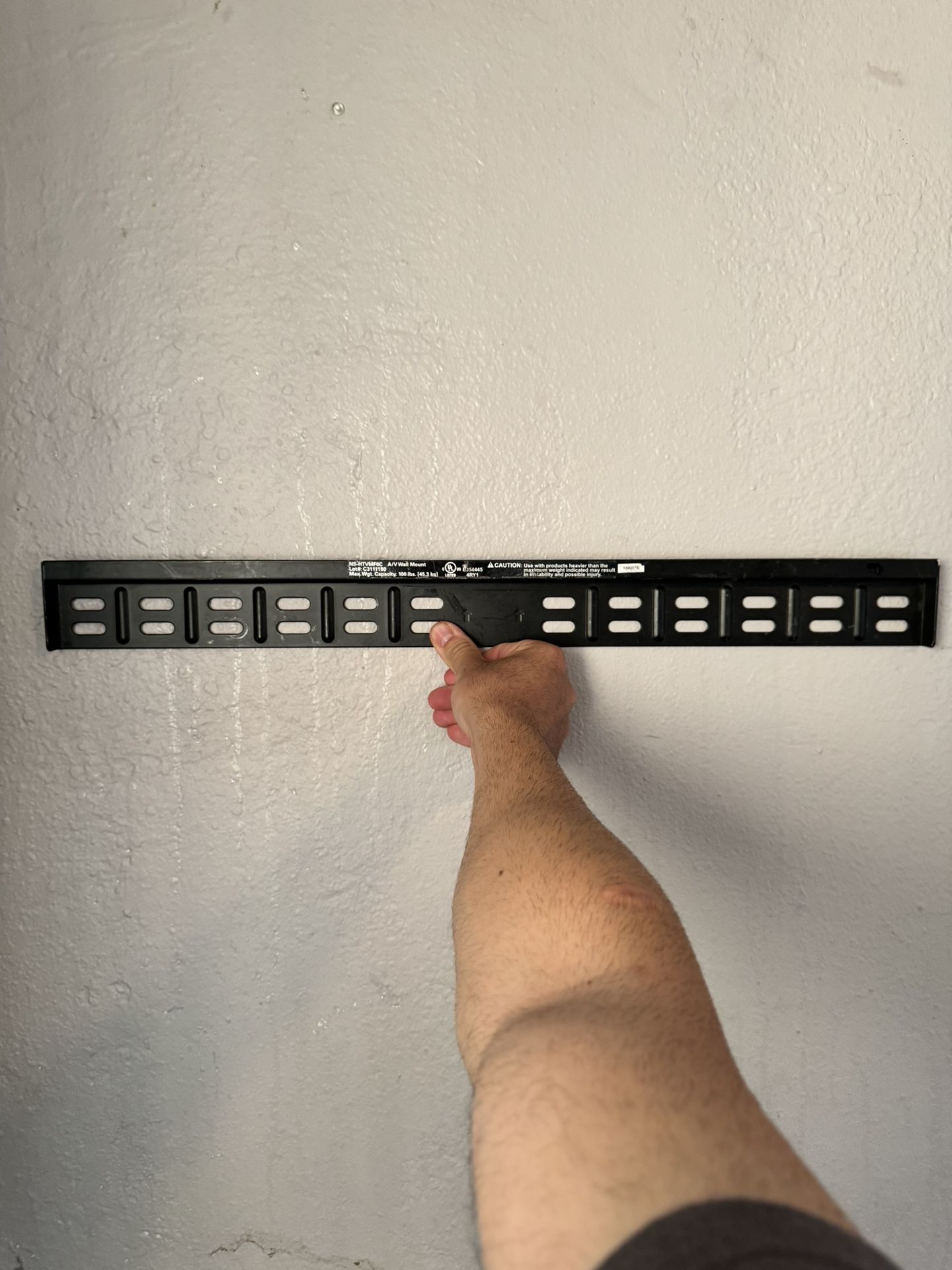 Mount TV Mount Easy Install 100 Lbs