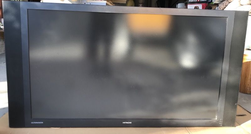HDTV Hitachi 55VF820 rear projection TV