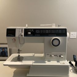 Singer Sewing machine