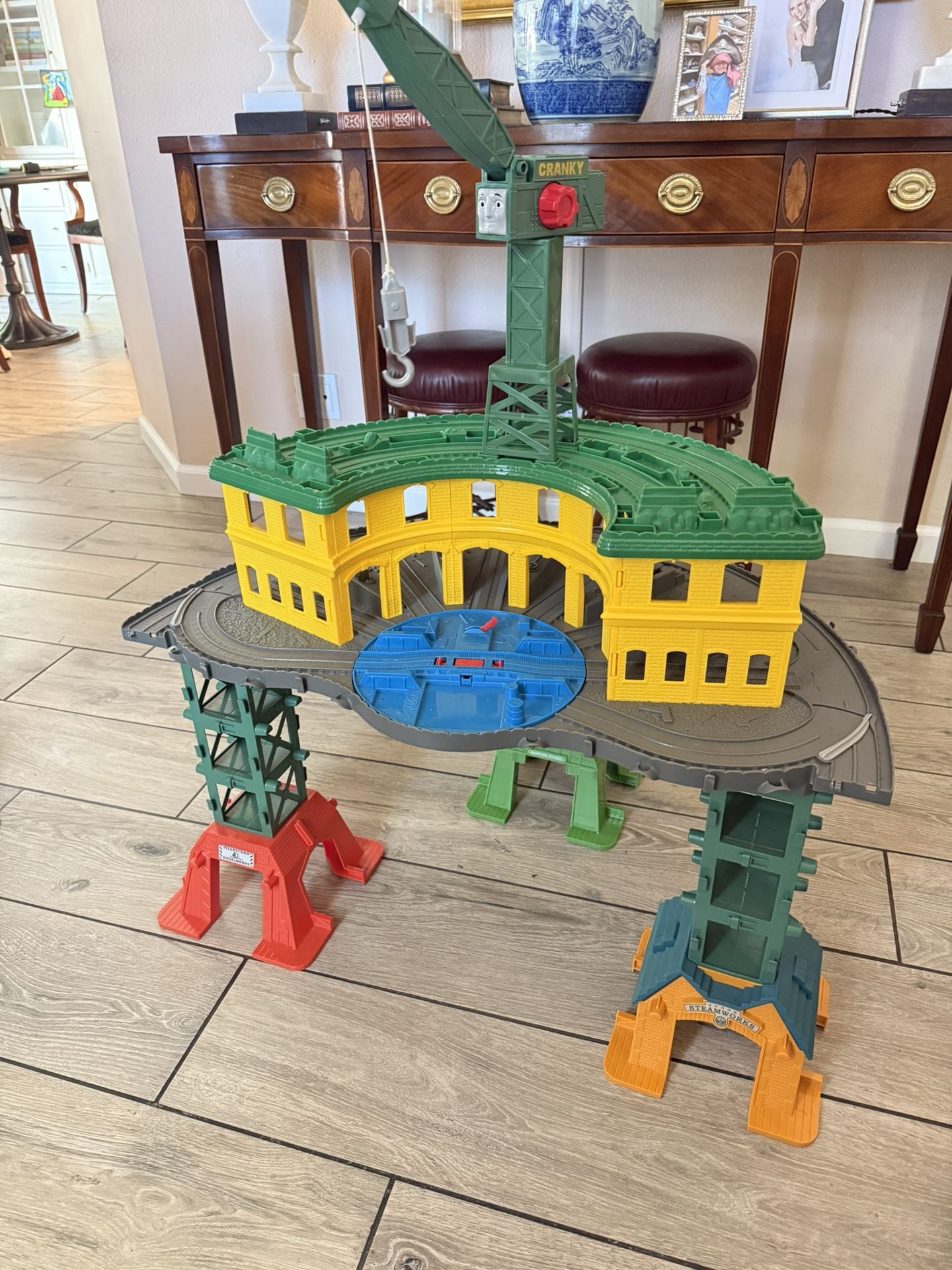 Fisher-Price Thomas & Friends Super Station Train Set Train Tracks Toys Toy