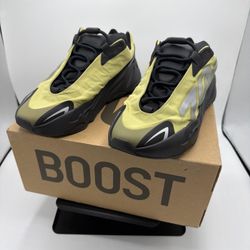 Adidas Yeezy Boost 700 MNVN Honey Flux - Size 7