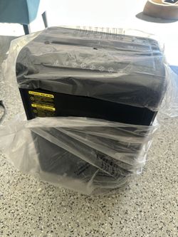 Amazon Basics 8-Sheet Paper Shredder – Brand New, Never Used