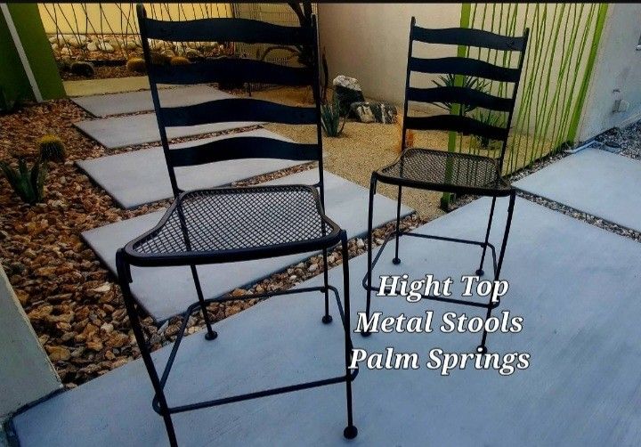 2 Steel Mesh Patio Bar Stools Very Well Constructed