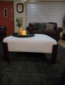 NEW 40” Ivory Chenille Ottoman – Solid Wood Legs