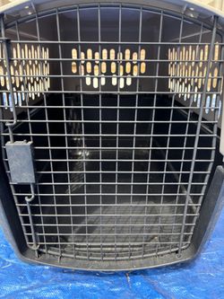 Dog crate