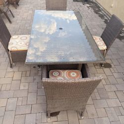 Patio Wicker Table With Glass Top