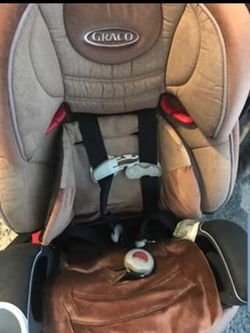 Graco all in one carseat clean ready to use up to 65lbs back comes off too