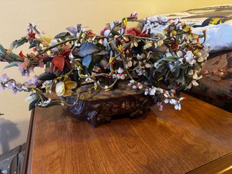 Large Vintage Chinese Jade & Peking glass Bonsai Tree (carved floral arrangement)