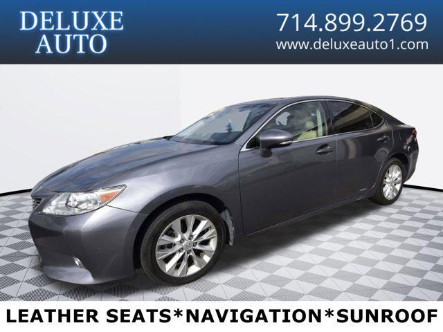2015 Lexus ES 300h